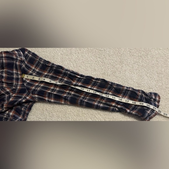 Universa Thread Women’s plaid button down shirt size XL - Picture 10 of 12
